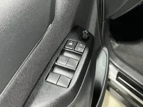 Toyota Yaris-cross thumbnail 15