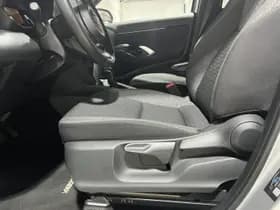 Toyota Yaris-cross thumbnail 20