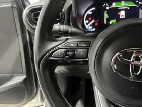 Toyota Yaris-cross thumbnail 23