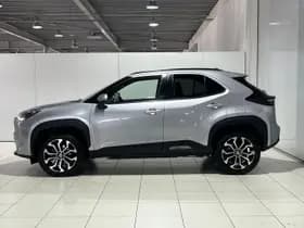 Toyota Yaris-cross thumbnail 5