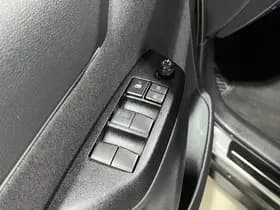 Toyota Yaris-cross thumbnail 47