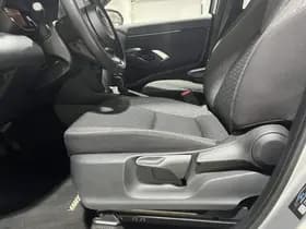 Toyota Yaris-cross thumbnail 52