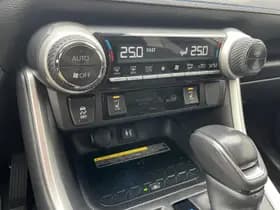 Toyota Rav4 thumbnail 34