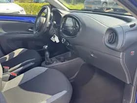 Toyota Aygo thumbnail 43