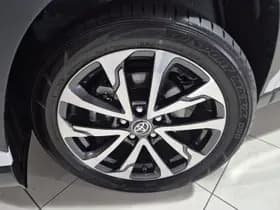 Toyota Corolla-cross thumbnail 21