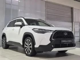 Toyota Corolla-cross thumbnail 5