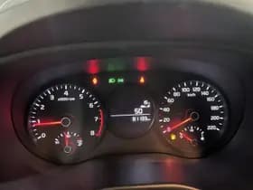 Kia Picanto thumbnail 9