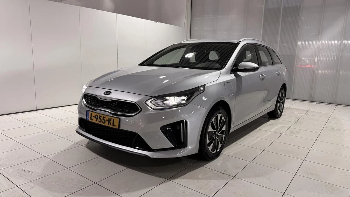 Kia Ceed-sportswagon — foto 1