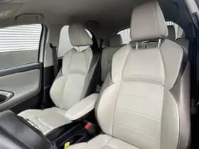 Toyota Yaris thumbnail 25