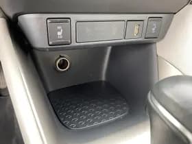 Toyota Yaris thumbnail 35