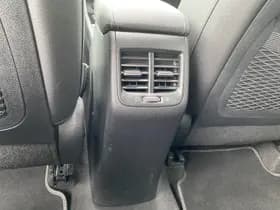 Toyota Yaris thumbnail 44