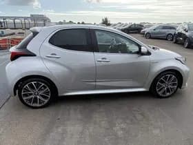 Toyota Yaris thumbnail 61