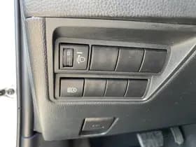 Toyota Yaris thumbnail 18