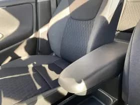 Toyota Yaris thumbnail 73