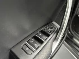 Kia Proceed thumbnail 3