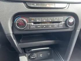 Kia Ceed-sportswagon thumbnail 17