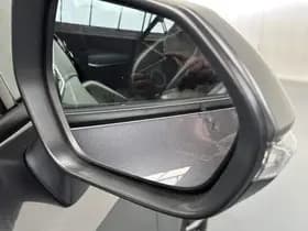 Toyota Corolla thumbnail 63