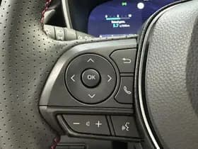 Toyota Corolla thumbnail 8