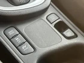 Toyota Yaris-cross thumbnail 31