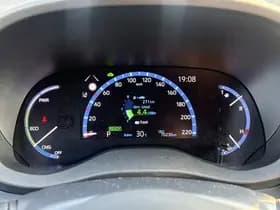 Toyota Yaris-cross thumbnail 35