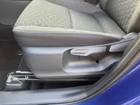 Toyota Yaris-cross thumbnail 55