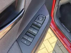 Toyota C-hr thumbnail 69