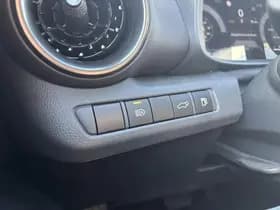 Toyota C-hr thumbnail 74