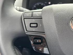 Toyota C-hr thumbnail 15