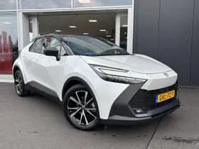 Toyota C-hr thumbnail 3