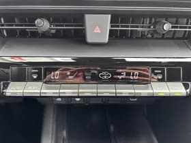 Toyota C-hr thumbnail 54