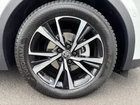 Toyota C-hr thumbnail 66