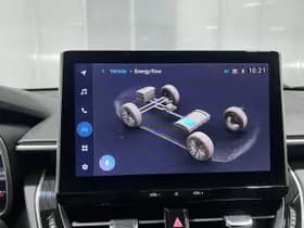 Toyota Corolla-cross thumbnail 18