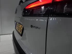 Toyota Corolla-cross thumbnail 40