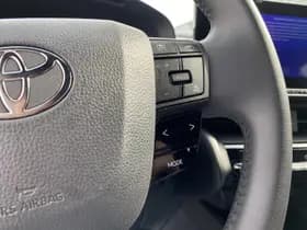 Toyota C-hr thumbnail 22