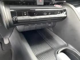 Toyota C-hr thumbnail 25