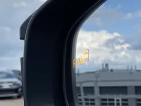 Toyota C-hr thumbnail 30