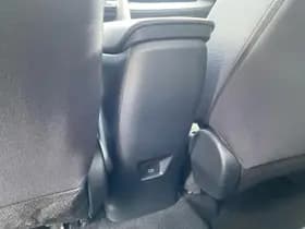 Toyota C-hr thumbnail 33