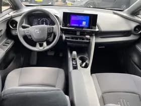 Toyota C-hr thumbnail 57