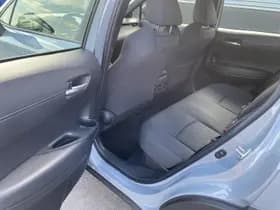 Toyota Corolla-cross thumbnail 15