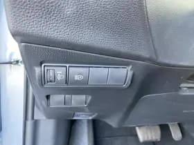 Toyota Corolla-cross thumbnail 42