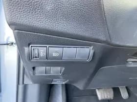 Toyota Corolla-cross thumbnail 91