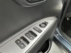 Kia Stonic thumbnail 10