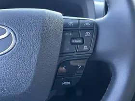 Toyota C-hr thumbnail 21