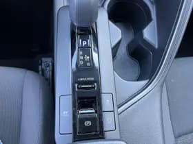 Toyota C-hr thumbnail 27