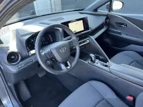 Toyota C-hr thumbnail 59