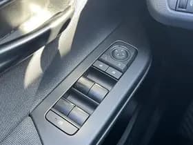 Toyota C-hr thumbnail 69