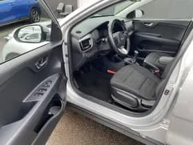 Kia Stonic thumbnail 18