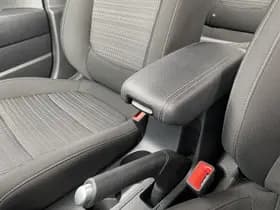 Kia Stonic thumbnail 36