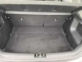 Kia Stonic thumbnail 57