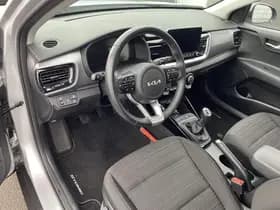 Kia Stonic thumbnail 71